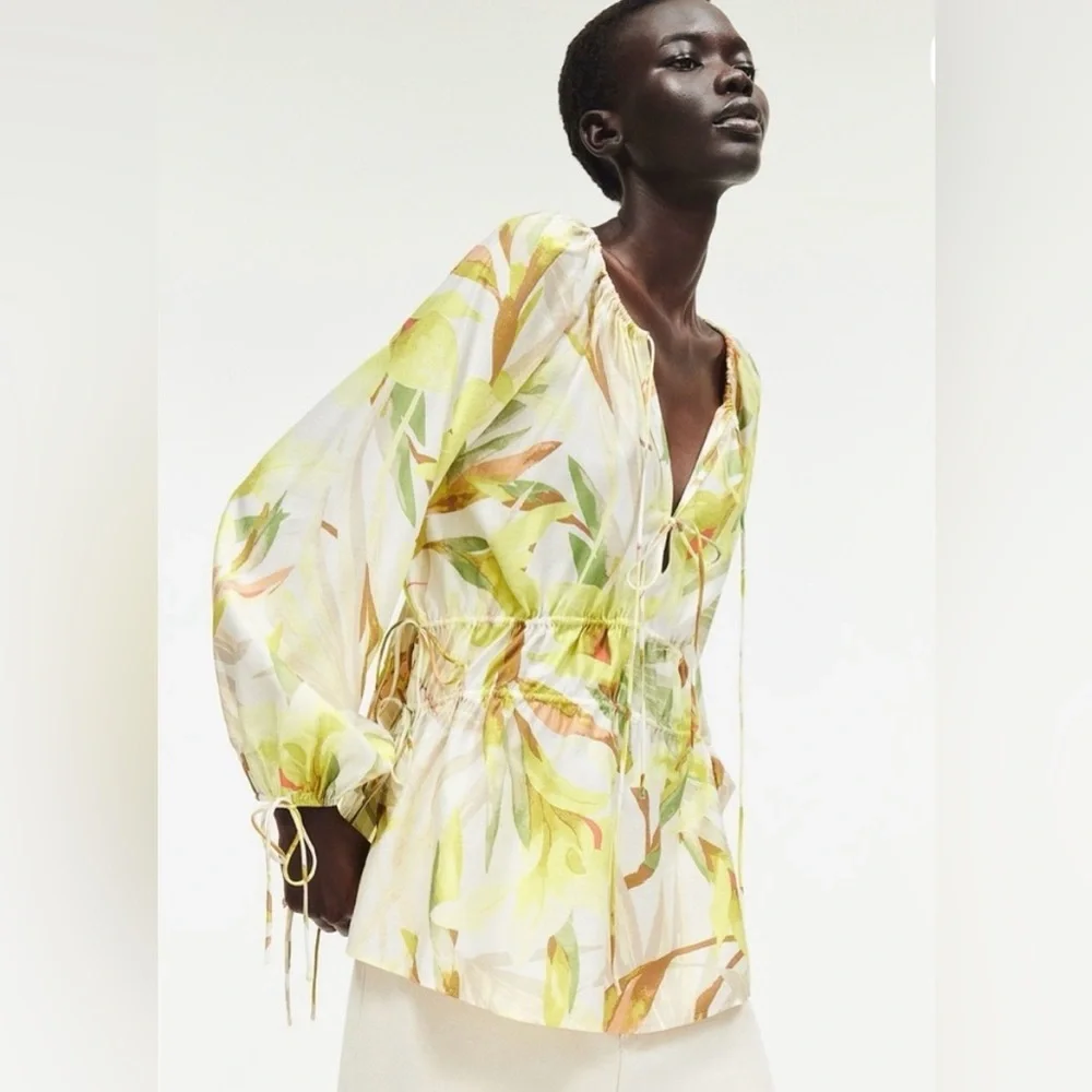 H&M Leaf Print Women's Top - Picture 1 of 4